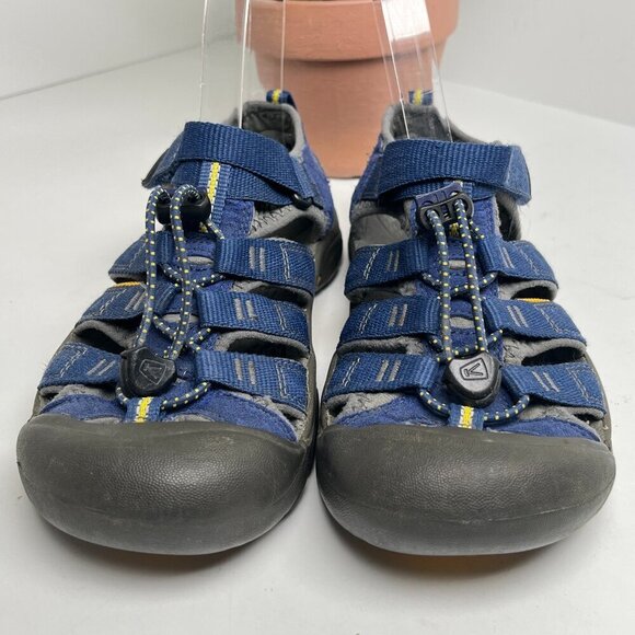 Keen Newport H2 Sandals Big Kid Size US 3 EU 35 waterproof Easy Bungee Velcro - Picture 3 of 12